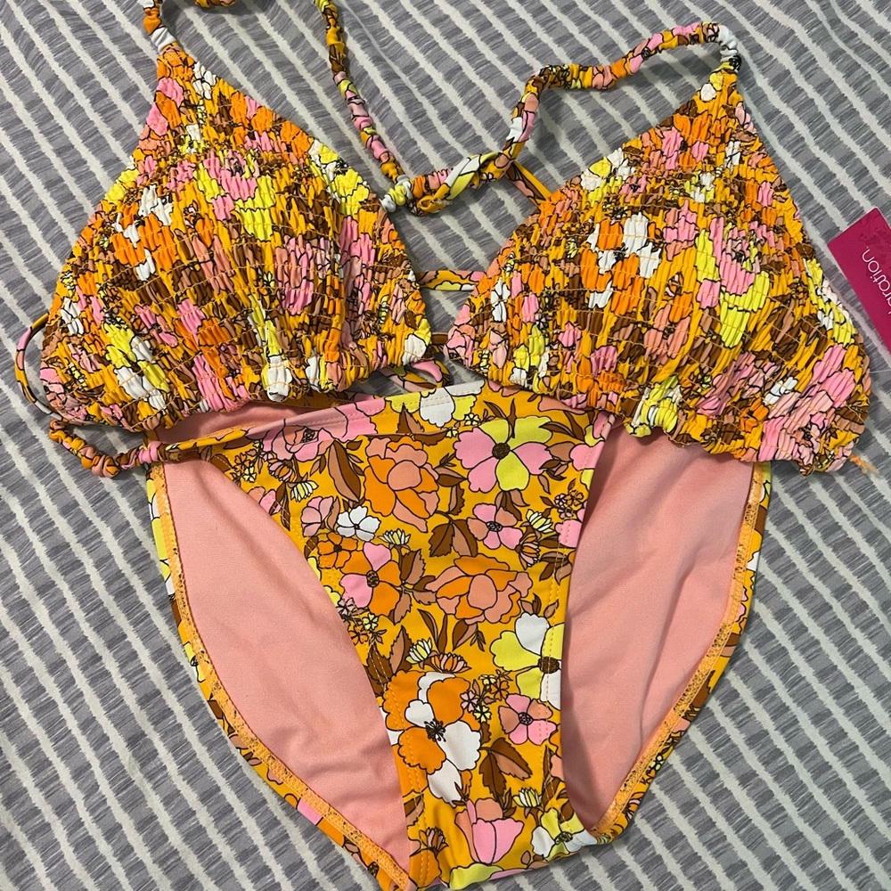 Target bikini top